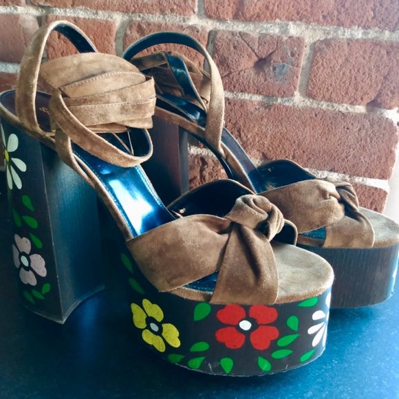 Saint Laurent Paige Floral Platform Leather Sandal - Picture 5 of 7